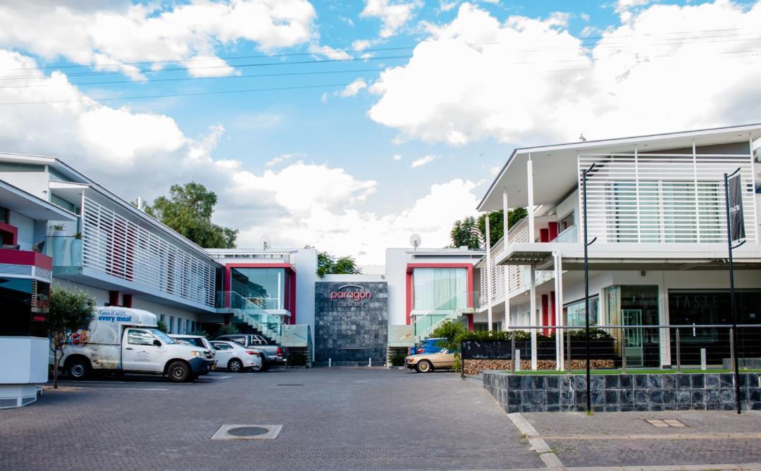 Urban Oasis Apartments At Paragon Windhoek Exterior foto
